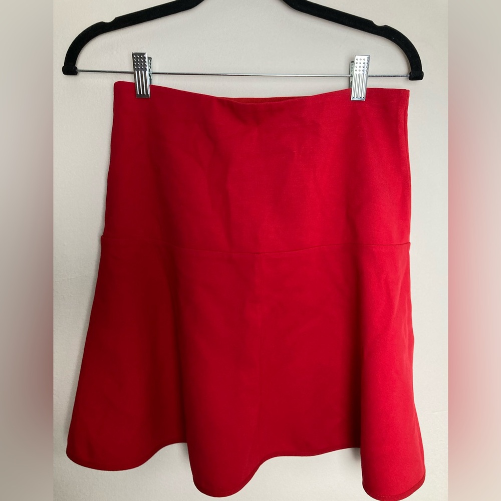 MaxMara Weekend Red Mini Skirt Size Small Women’s Valentines Day Date night